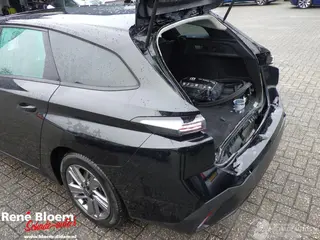 Peugeot 308 2024 фото 12