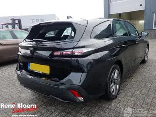 Peugeot 308 2024 фото 3