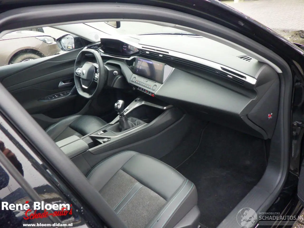 Peugeot 308 2024 фото 6