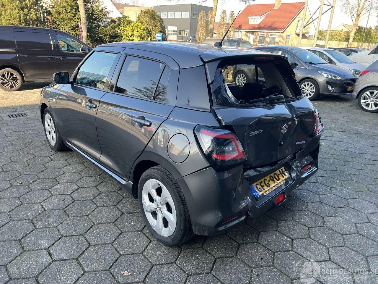 Suzuki Swift 2024 photo 5