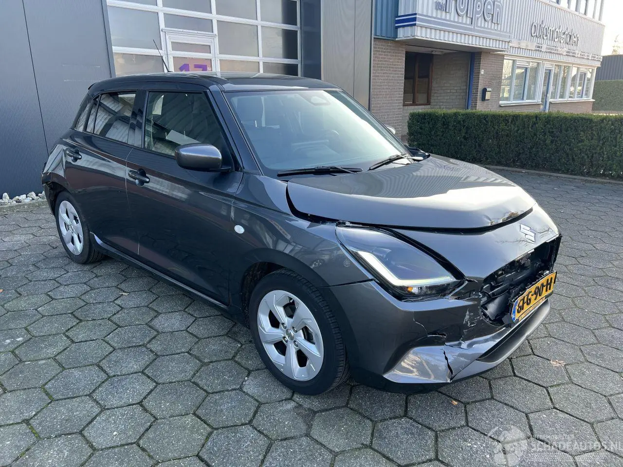 Suzuki Swift 2024 photo 7