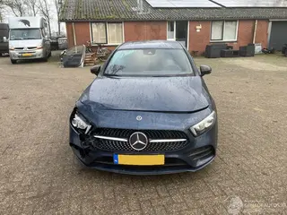 Mercedes A-klasse 2019 фото 2