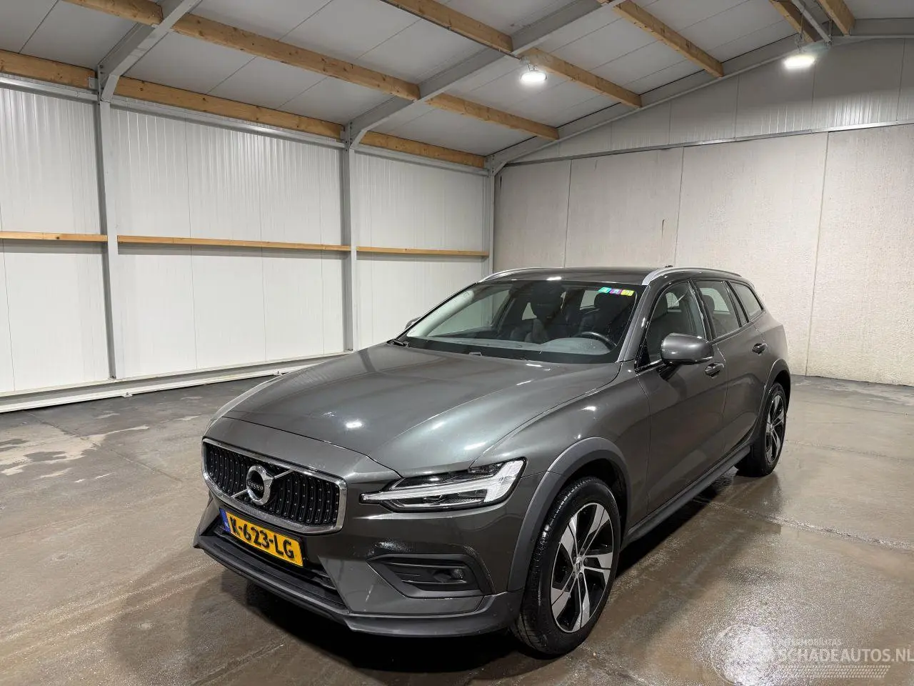 Volvo V-60 2021 foto 10