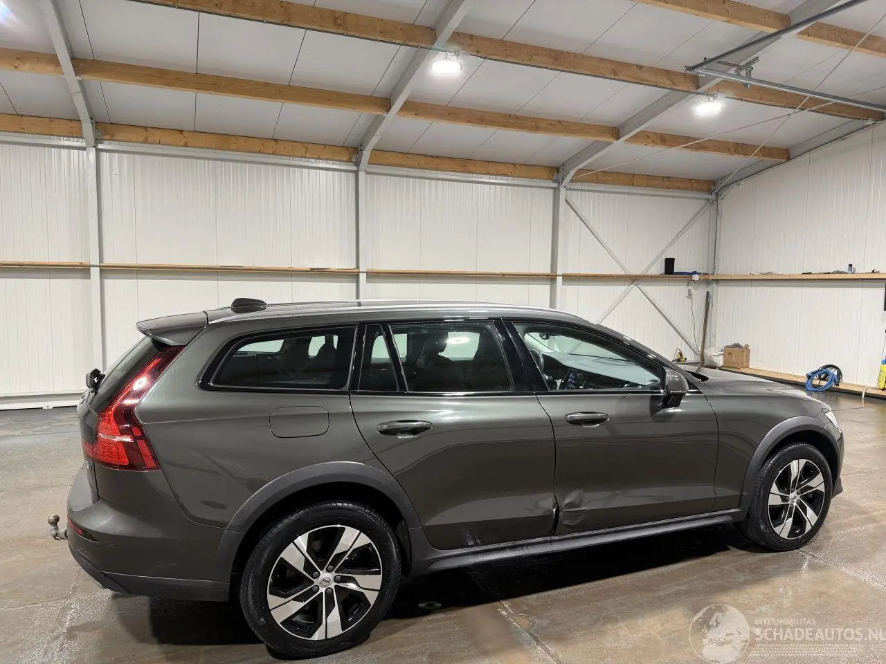 Volvo V-60 2021 foto 5