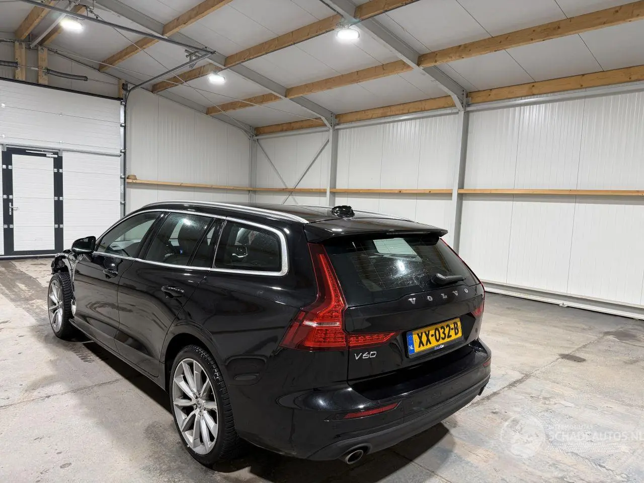 Volvo V-60 2019 foto 12