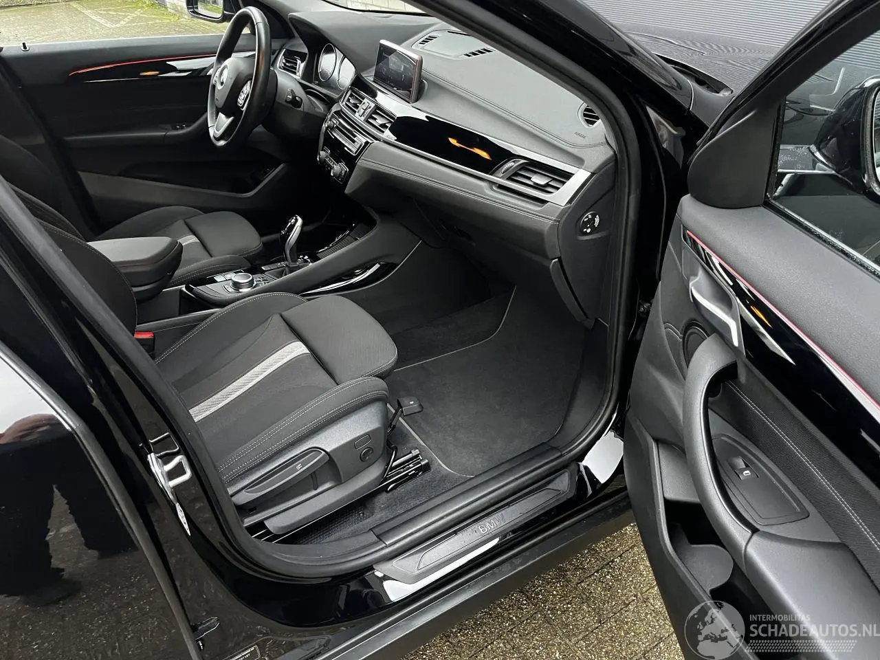 BMW X2 2020 фото 11