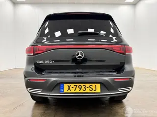 Mercedes EQB 2024 photo 6