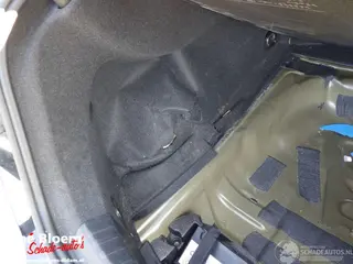 Audi A3 2023 фото 12