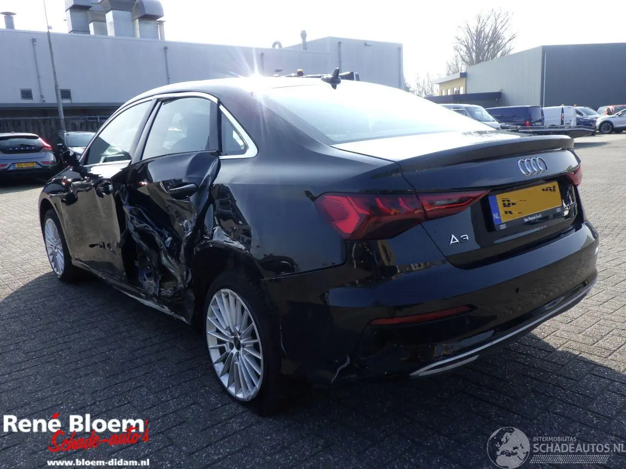 Audi A3 2023 фото 5