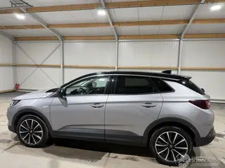 Opel Grandland 2021 фото 11