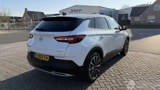 Opel Grandland 2021 фото 6