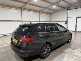 Opel Astra 2022 photo 5