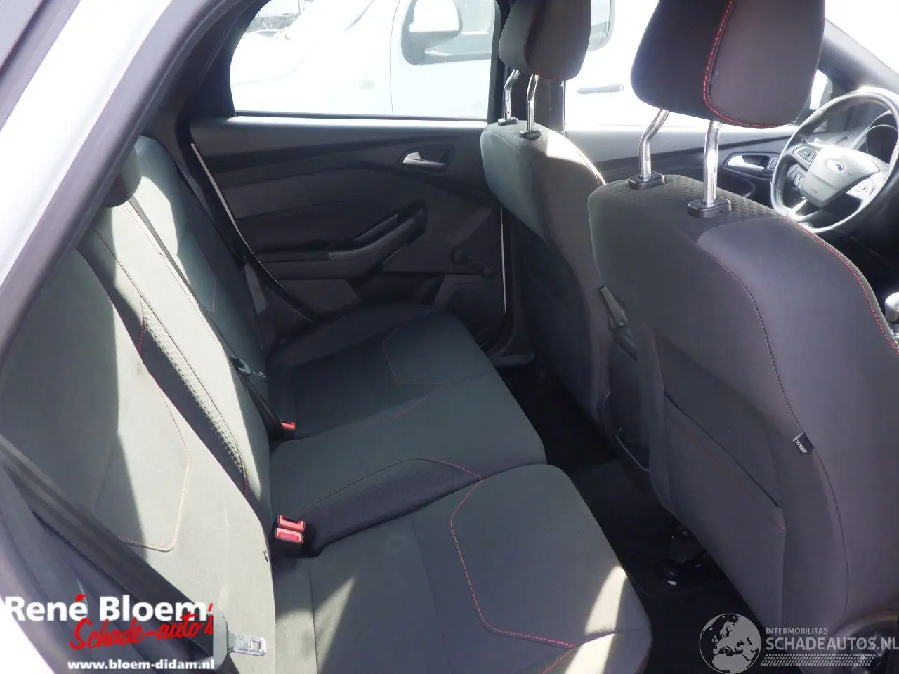 Ford Focus 2018 photo 10