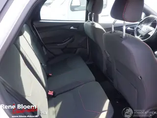 Ford Focus 2018 photo 10