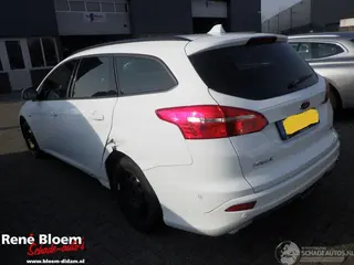 Ford Focus 2018 photo 2