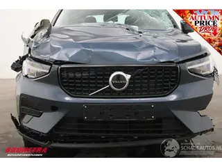 Volvo XC40 2025 photo 8