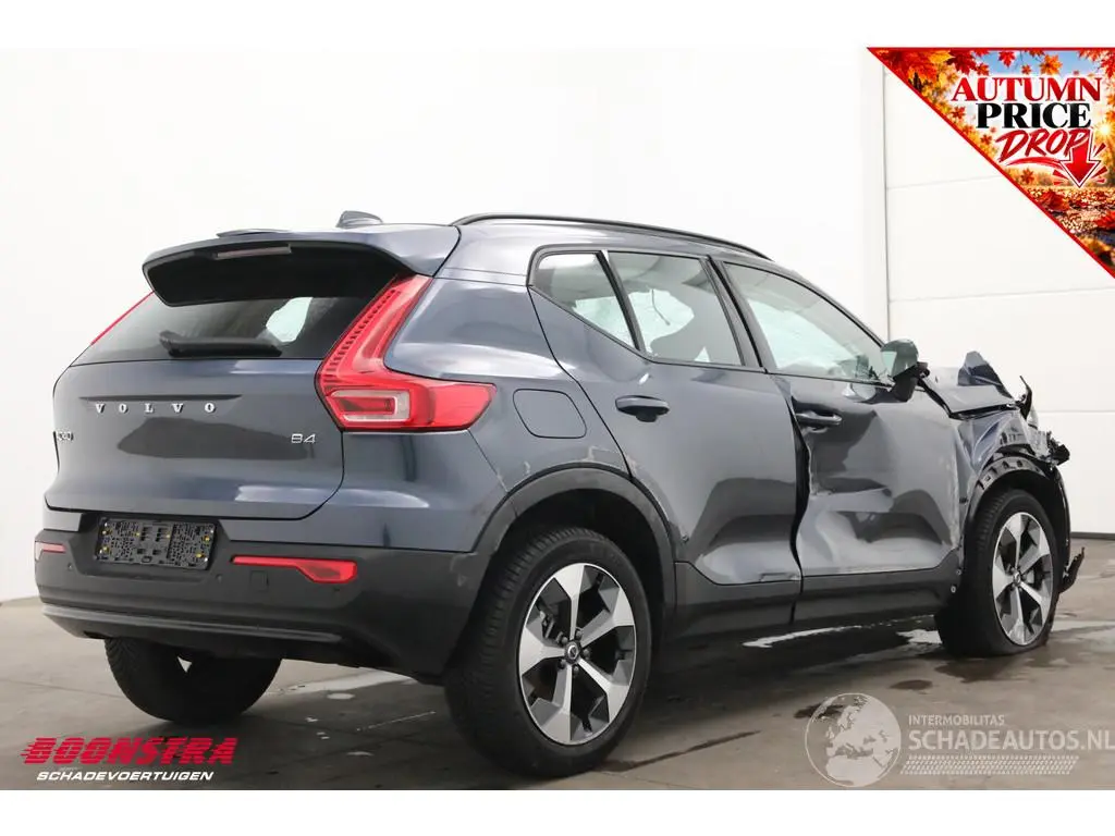 Volvo XC40 2025 photo 3