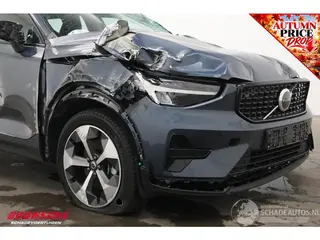 Volvo XC40 2025 photo 7