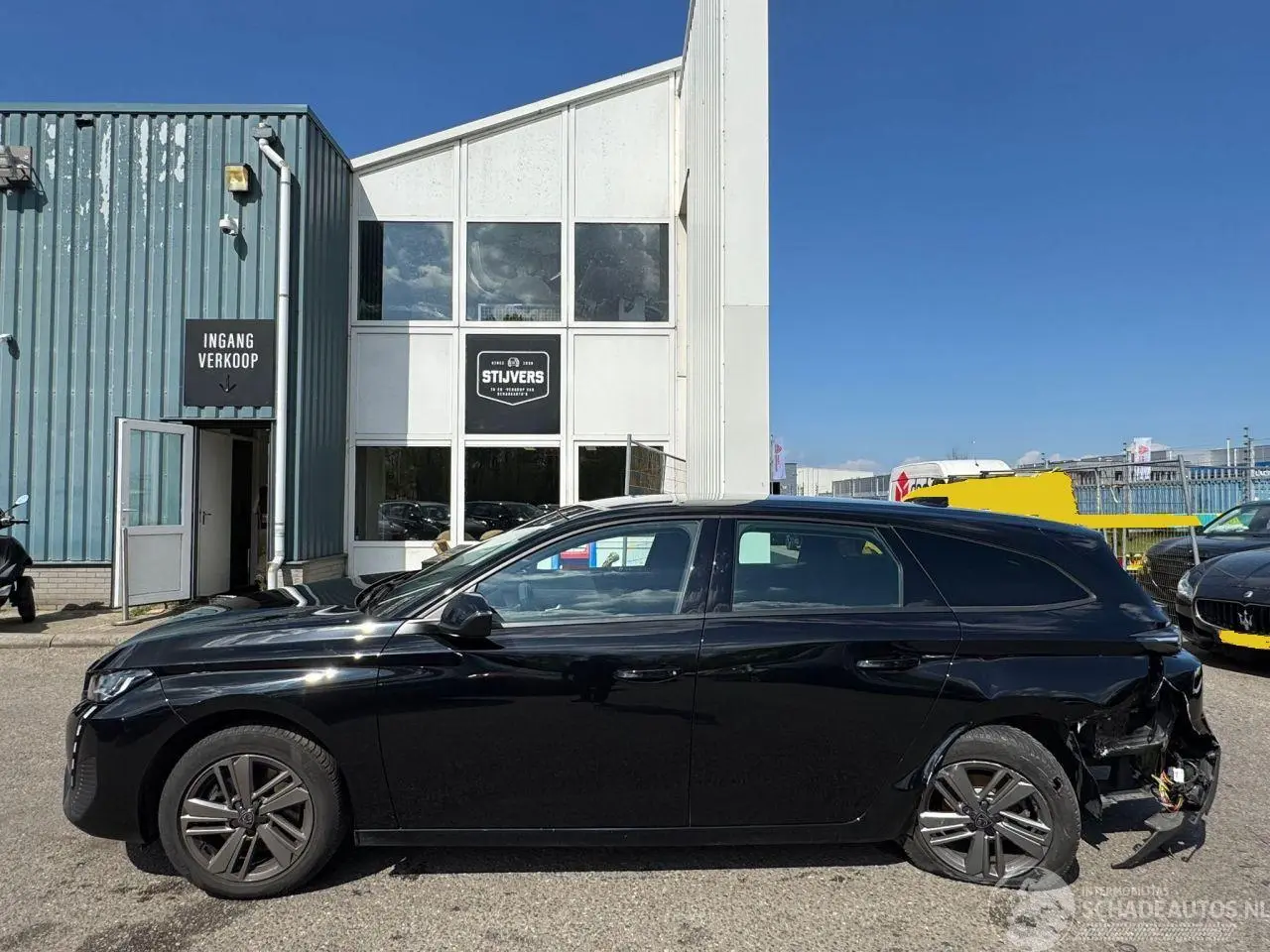 Peugeot 308 2024 photo 2