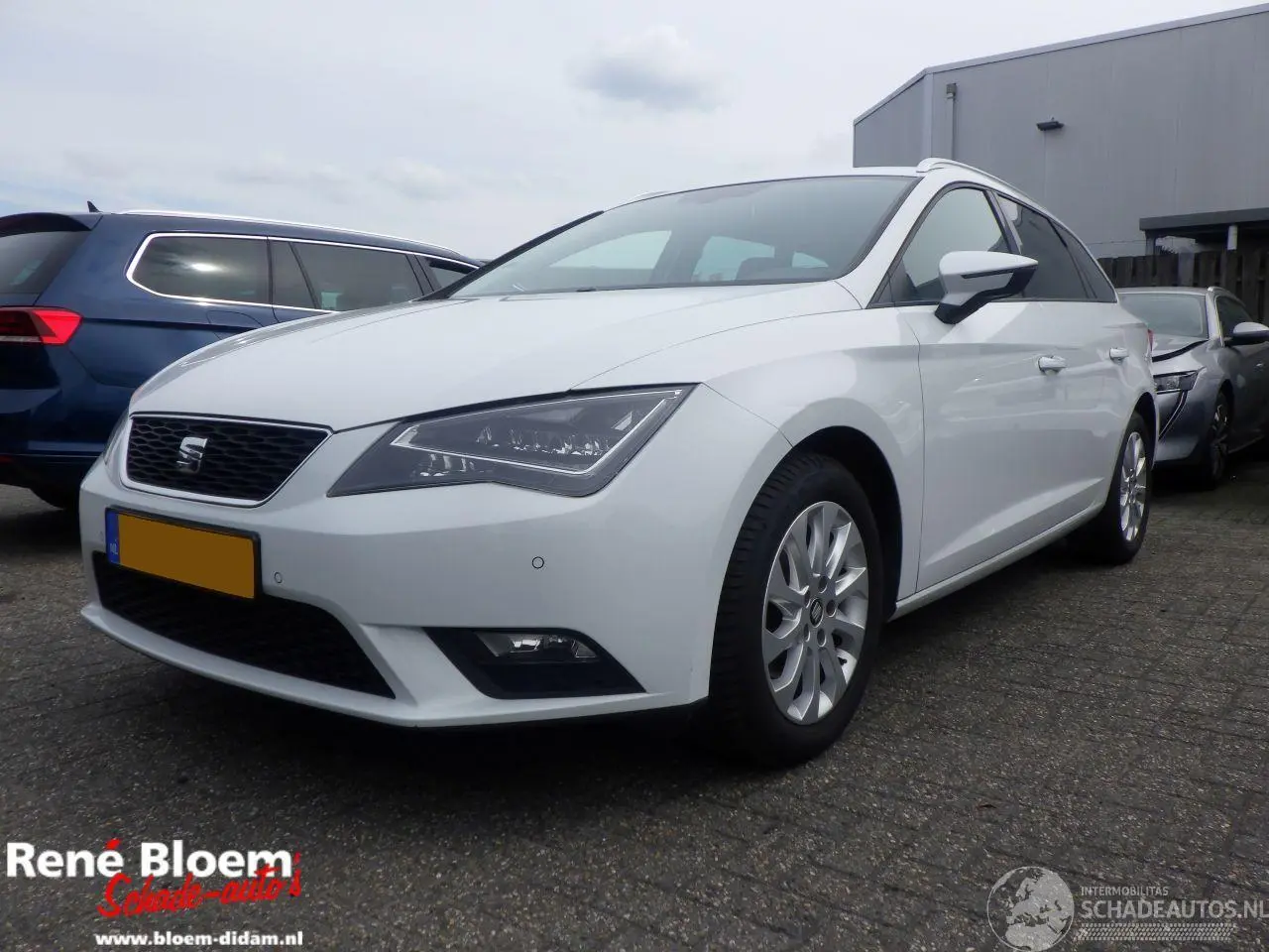 Seat Leon 2017 фото 1