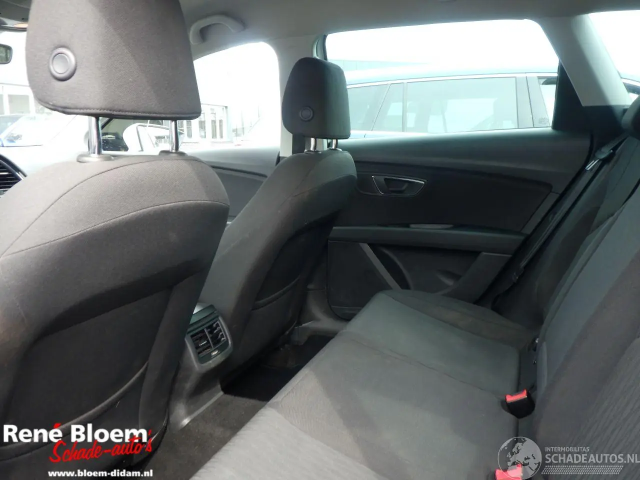 Seat Leon 2017 фото 11