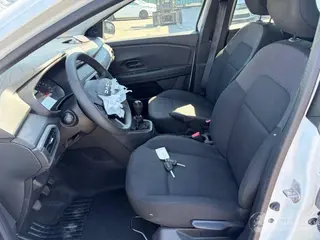 Dacia Jogger 2023 фото 8