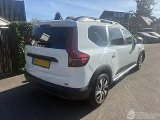 Dacia Jogger 2025 фото 4