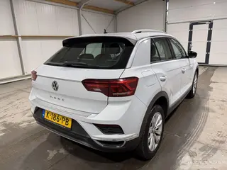 Volkswagen T-Roc 2018 photo 12