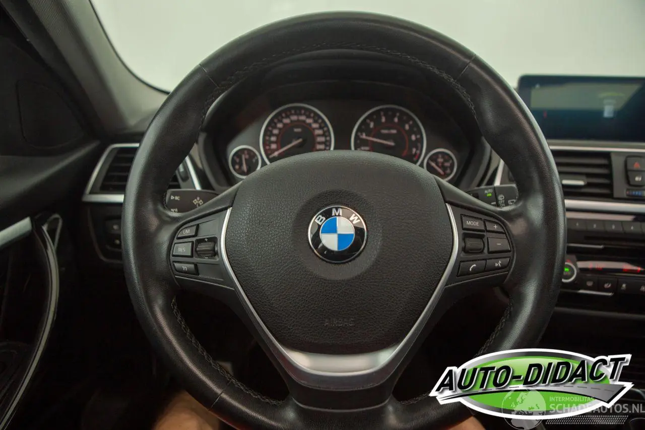 BMW 3-serie 2018 foto 6
