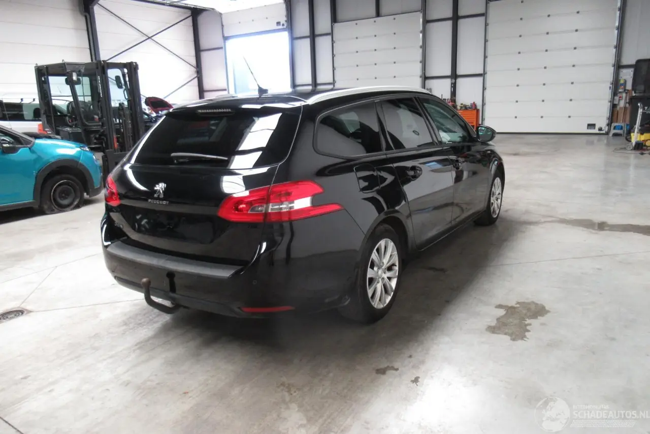 Peugeot 308 2020 photo 5