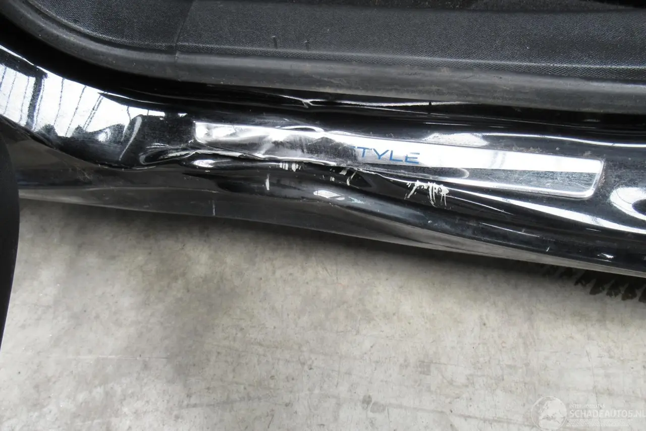Peugeot 308 2020 photo 11