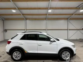 Volkswagen T-Roc 2019 photo 1