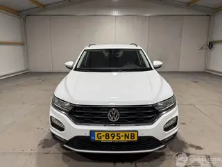 Volkswagen T-Roc 2019 photo 4