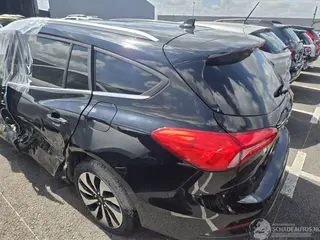 Ford Focus 2019 фото 3