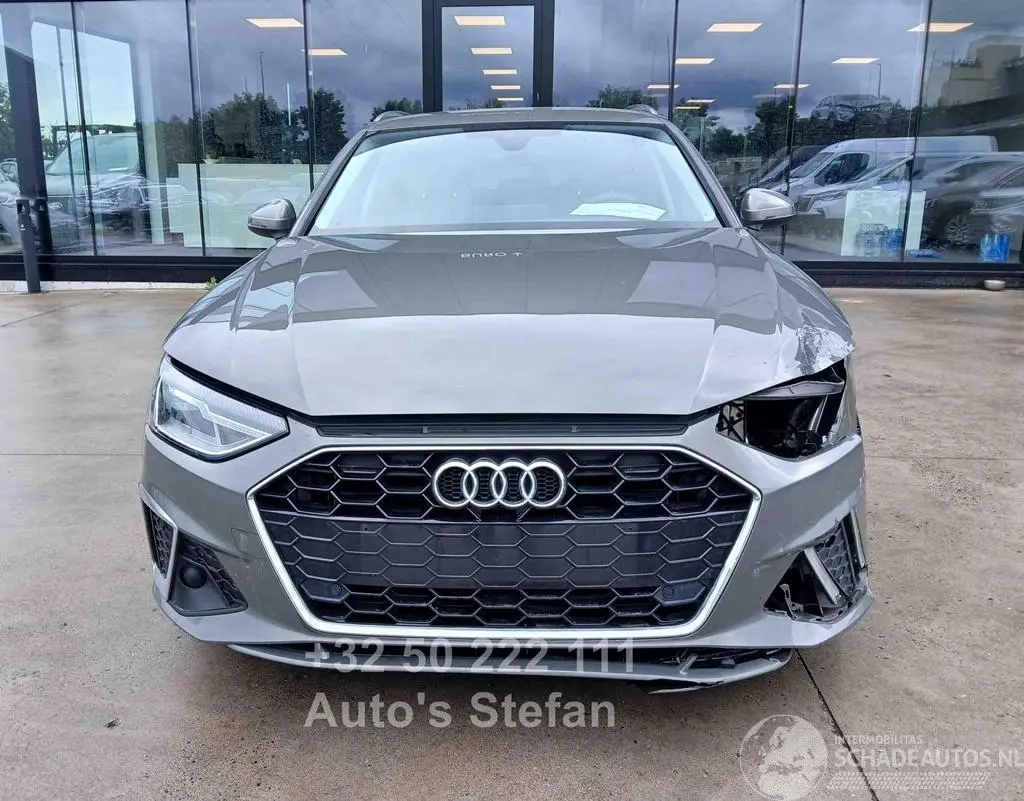 Audi A4 2024 foto 2
