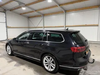 Volkswagen Passat 2020 foto 11