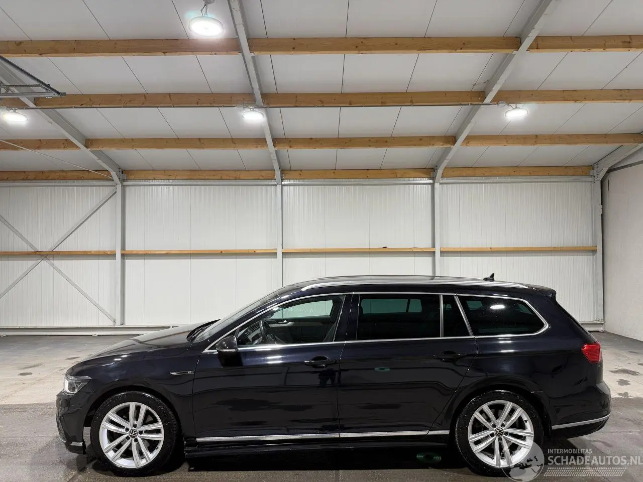 Volkswagen Passat 2020 foto 8