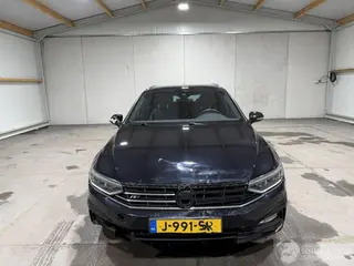Volkswagen Passat 2020 foto 4