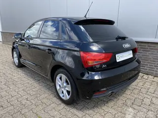 Audi A1 2018 фото 3