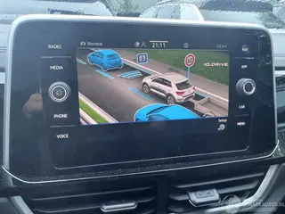 Volkswagen T-Roc 2025 photo 6