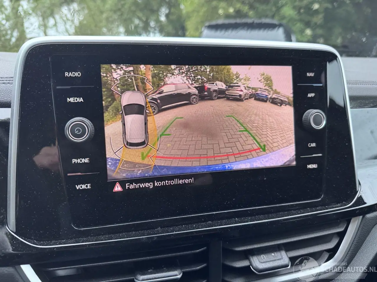 Volkswagen T-Roc 2025 photo 5
