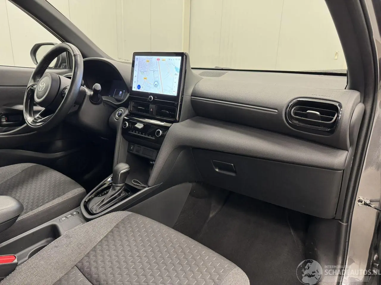 Toyota Yaris Cross 2025 photo 12