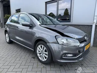 Volkswagen Polo 2017 photo 2