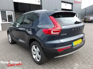 Volvo XC40 2021 foto 2