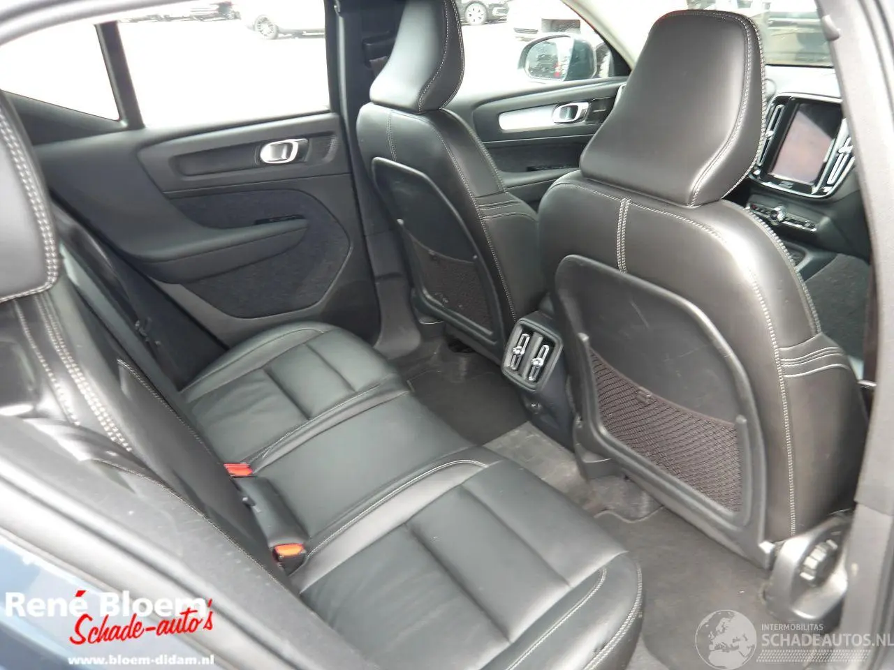 Volvo XC40 2021 foto 11