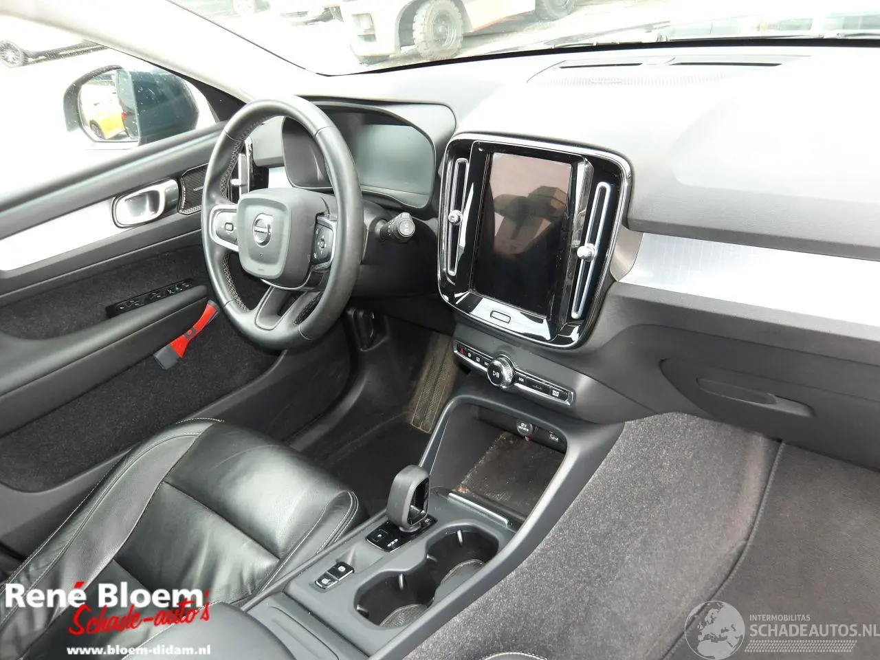 Volvo XC40 2021 foto 9
