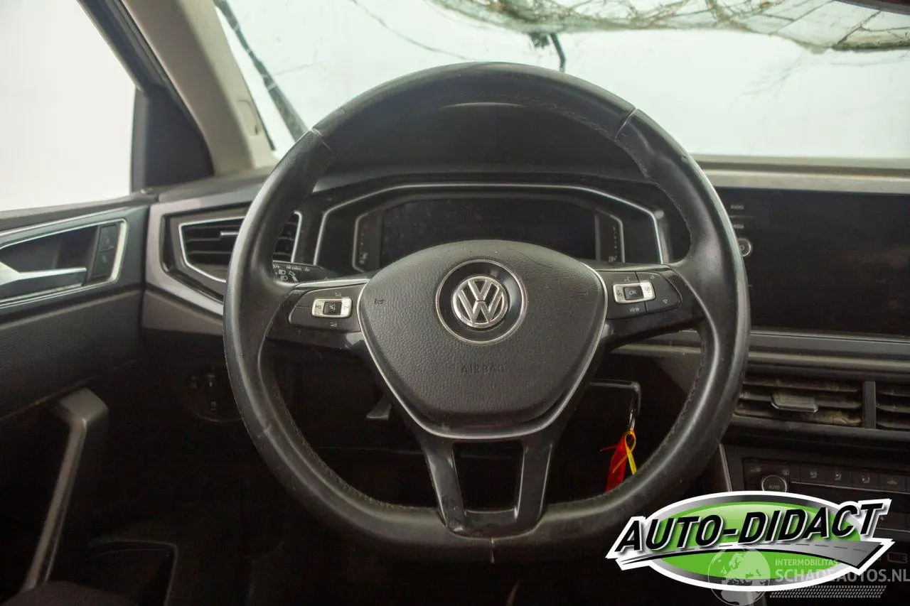 Volkswagen Polo 2018 photo 5