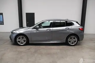 BMW 1-serie 2022 photo 2