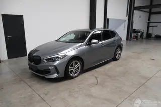 BMW 1-serie 2022 photo 1