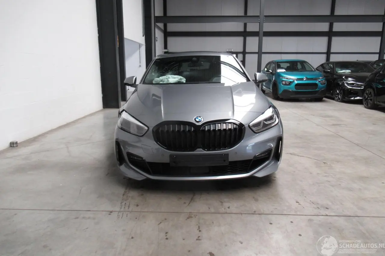 BMW 1-serie 2022 photo 7